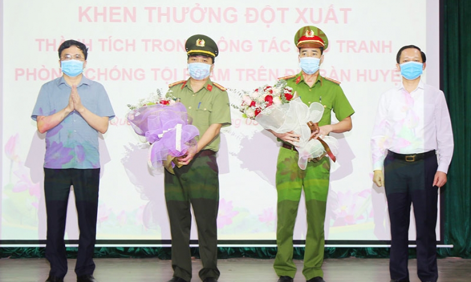 Thưởng nóng Công an huyện Quế Võ trong công tác đấu tranh phòng, chống tội phạm