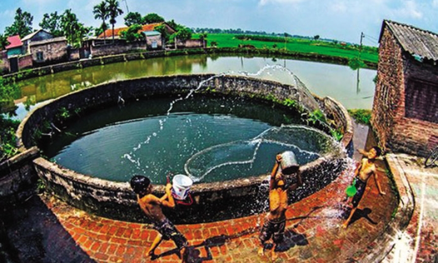 Giếng làng ba mươi hai bậc