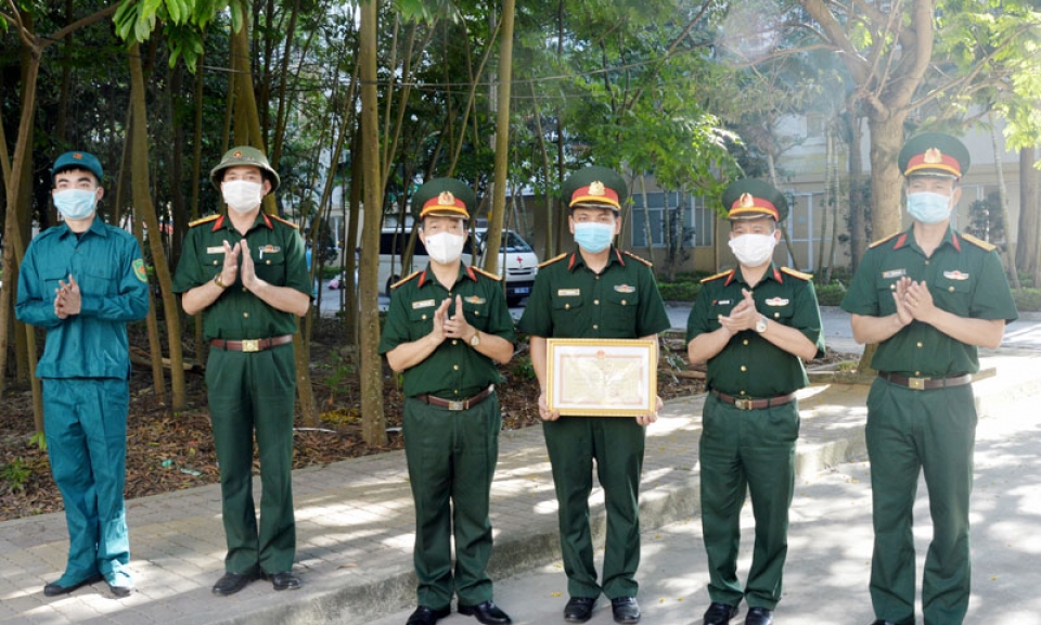 Quân khu 1 khen thưởng lực lượng phòng, chống dịch COVID-19