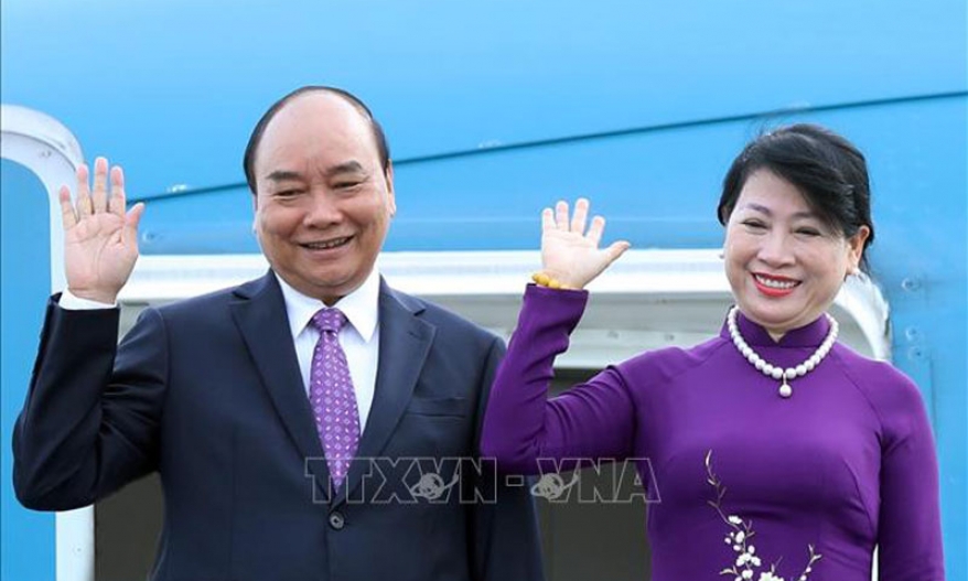 Chủ tịch nước Nguyễn Xuân Phúc thăm hữu nghị chính thức Lào