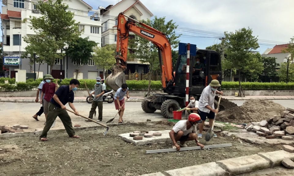 Thấu hiểu lòng dân