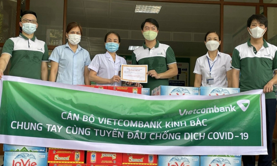 Phát huy vai trò lãnh đạo của Chi bộ Đảng trong hoạt động kinh doanh tại Vietcombank Kinh Bắc