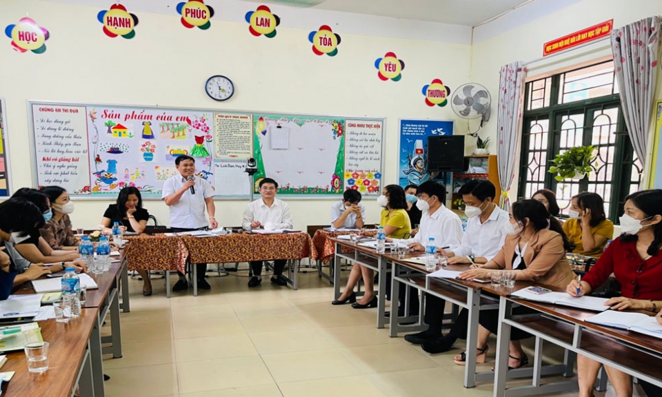 Nâng cao năng lực dạy Tiếng Việt và Toán lớp 2, năm học 2021-2022
