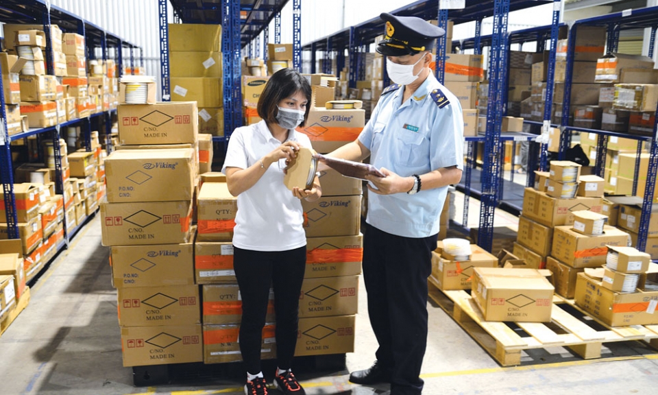 Nỗ lực hoàn thành “mục tiêu kép”