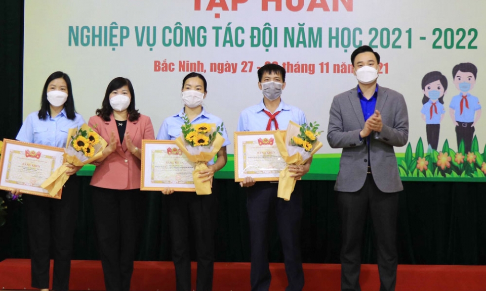 Tập huấn nghiệp vụ công tác Đội năm học 2021