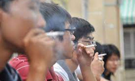 Báo động tình trạng  thanh thiếu niên hút thuốc lá