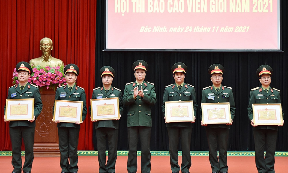Hội thi báo cáo viên giỏi Bộ CHQS tỉnh