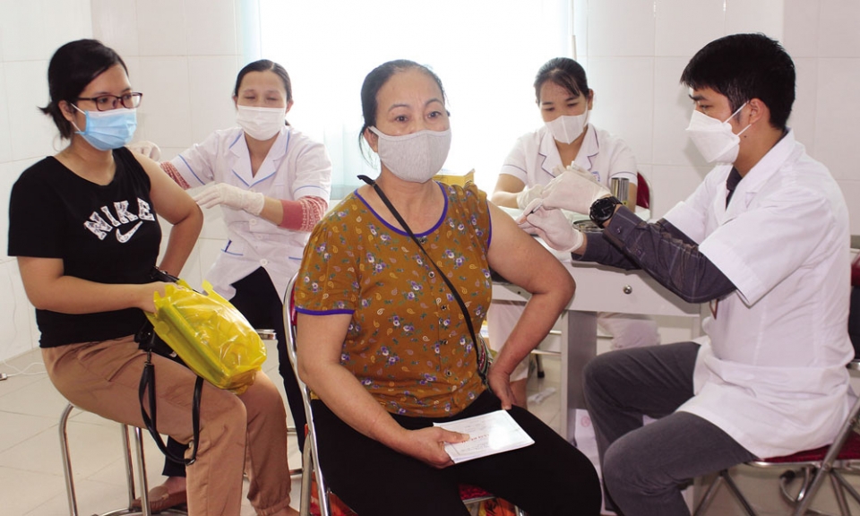 Trung tâm Y tế huyện Tiên Du phát huy kinh nghiệm theo dõi,  điều trị bệnh nhân COVID-19