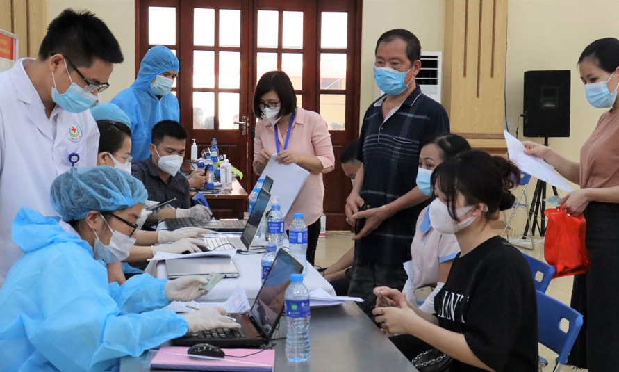 Quán triệt quy trình phối hợp xác minh thông tin tiêm vắc-xin phòng COVID-19