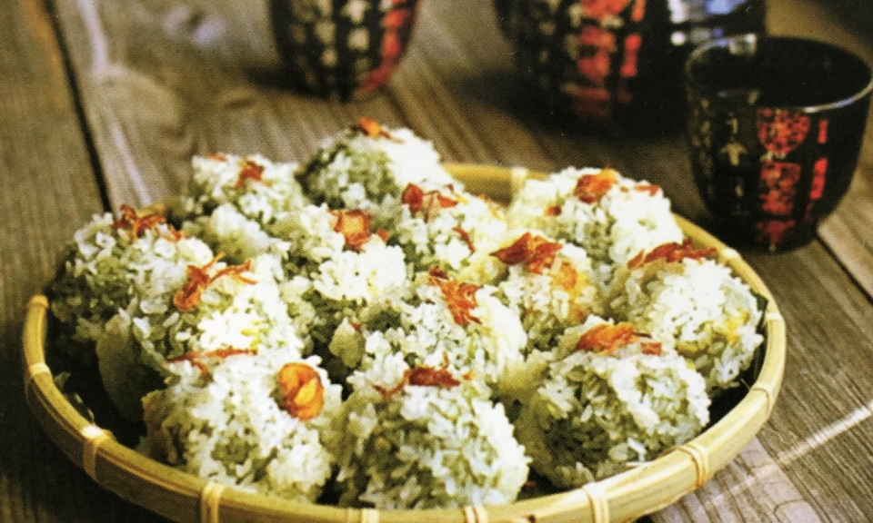 Bình dị bánh khúc làng Diềm