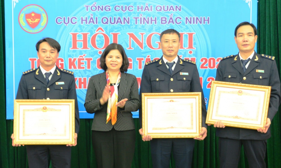 Cục Hải quan tỉnh Bắc Ninh triển khai nhiệm vụ năm 2022 và công bố Quyết định bổ nhiệm Cục trưởng