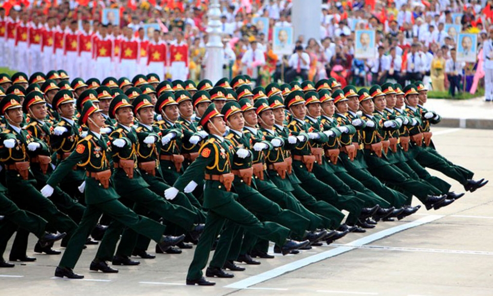 Xây dựng Quân đội nhân dân Việt Nam tinh, gọn, mạnh tiến lên hiện đại