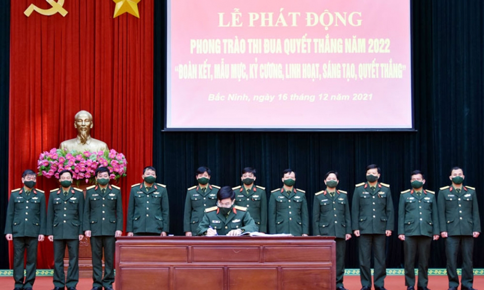 Bộ CHQS tỉnh triển khai nhiệm vụ và phát động phong trào Thi đua Quyết thắng năm 2022