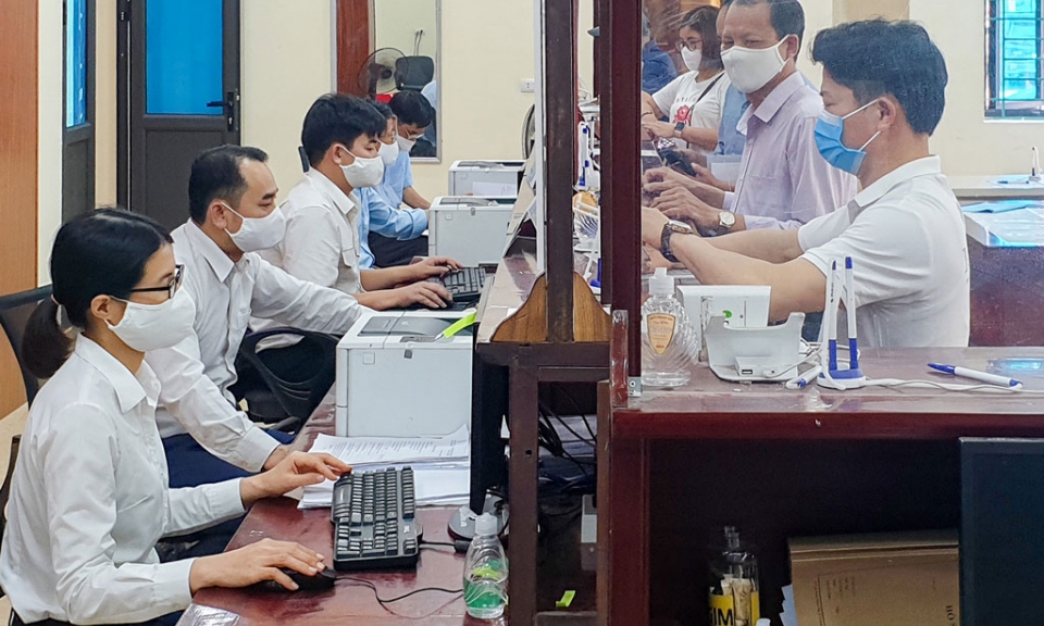 “Điểm cộng” hài lòng  của người dân, doanh nghiệp