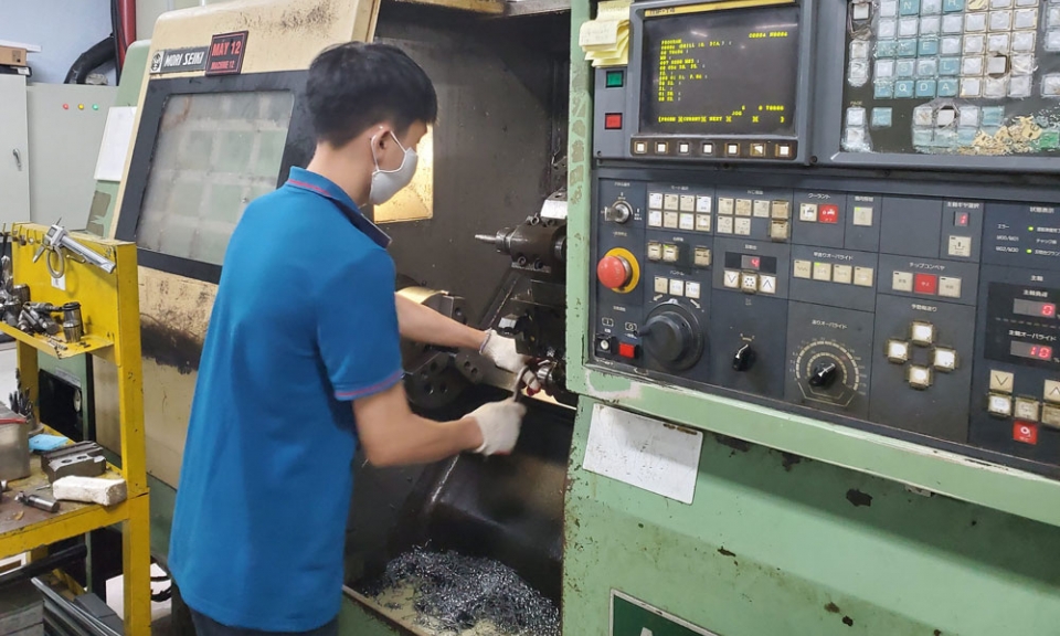 11 tháng thu hút vốn đầu tư nước ngoài đạt hơn 938,8 triệu USD; Thu hút 53 dự án đầu tư trong nước