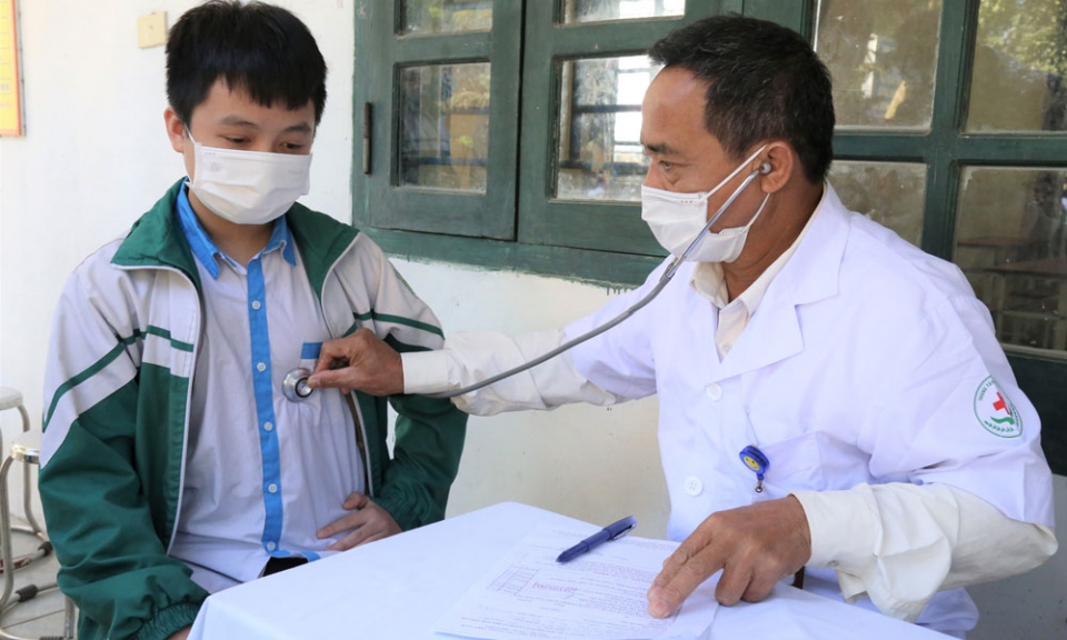 62,5% trẻ từ 12-17 tuổi được tiêm vắc-xin phòng COVID-19
