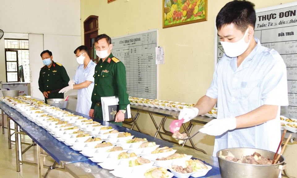Lính hậu cần Trung đoàn 833