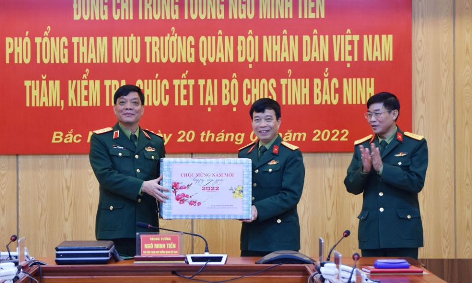 Đoàn công tác Bộ Tổng Tham mưu kiểm tra và chúc Tết Bộ CHQS tỉnh Bắc Ninh