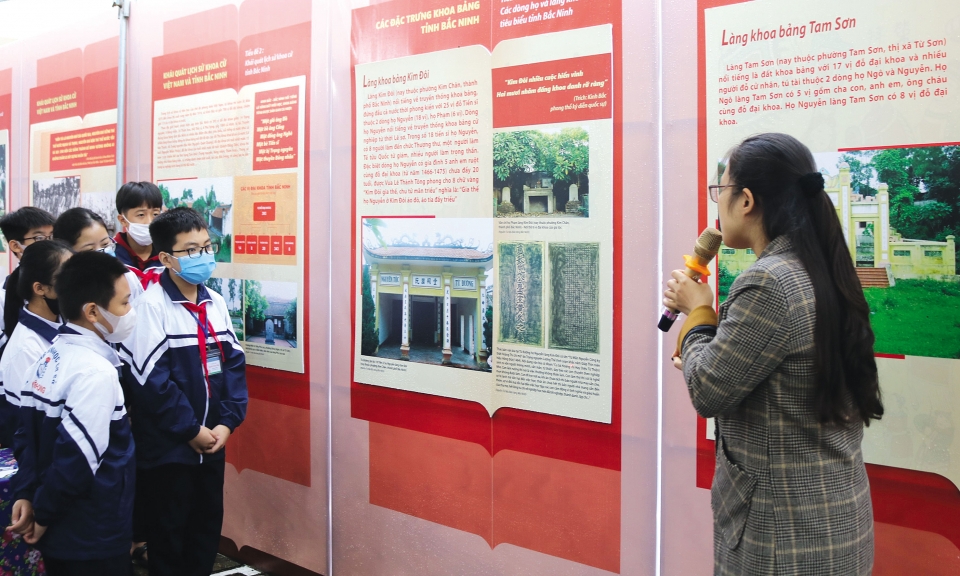 Tiếng thơm miền đất khoa bảng