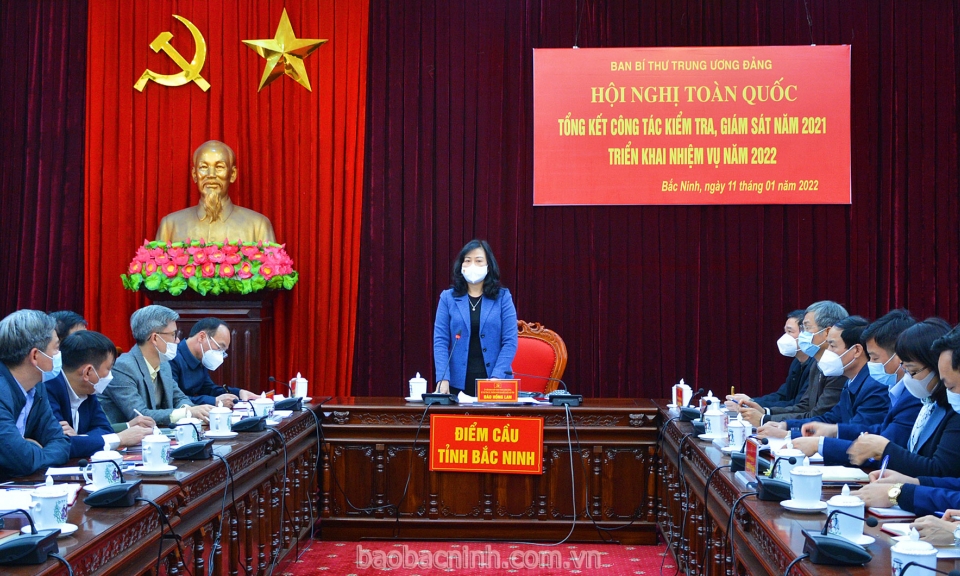 Nhận thức sâu sắc và đầy đủ hơn nữa về vị trí, vai trò, tầm quan trọng của công tác kiểm tra, giám sát và kỷ luật của Đảng