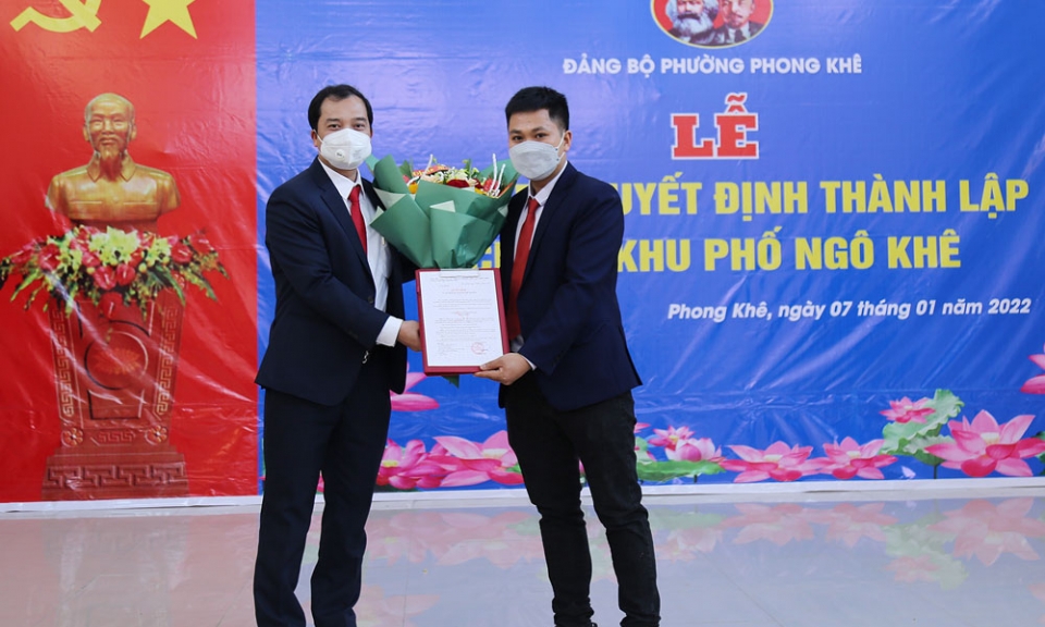 Thành lập Chi bộ khu phố Ngô Khê
