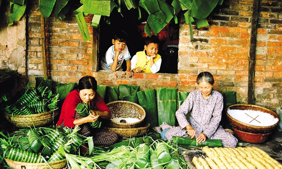 Lạt mềm buộc chặt