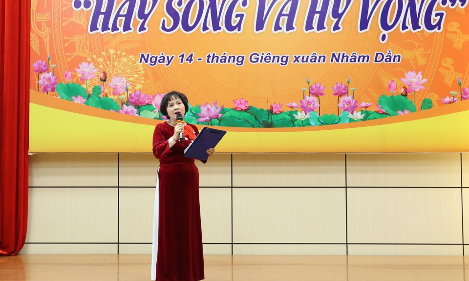 Ngày Thơ Việt Nam lần thứ 20: “Hãy sống và hy vọng”