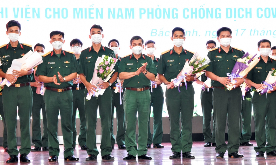 Bệnh viện Quân y 110 vững vàng  trên tuyến đầu chống dịch