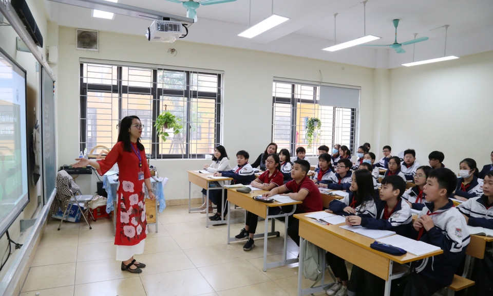 Khai mạc Hội thi giáo viên dạy giỏi cấp tỉnh khối trung học và giáo dục thường xuyên