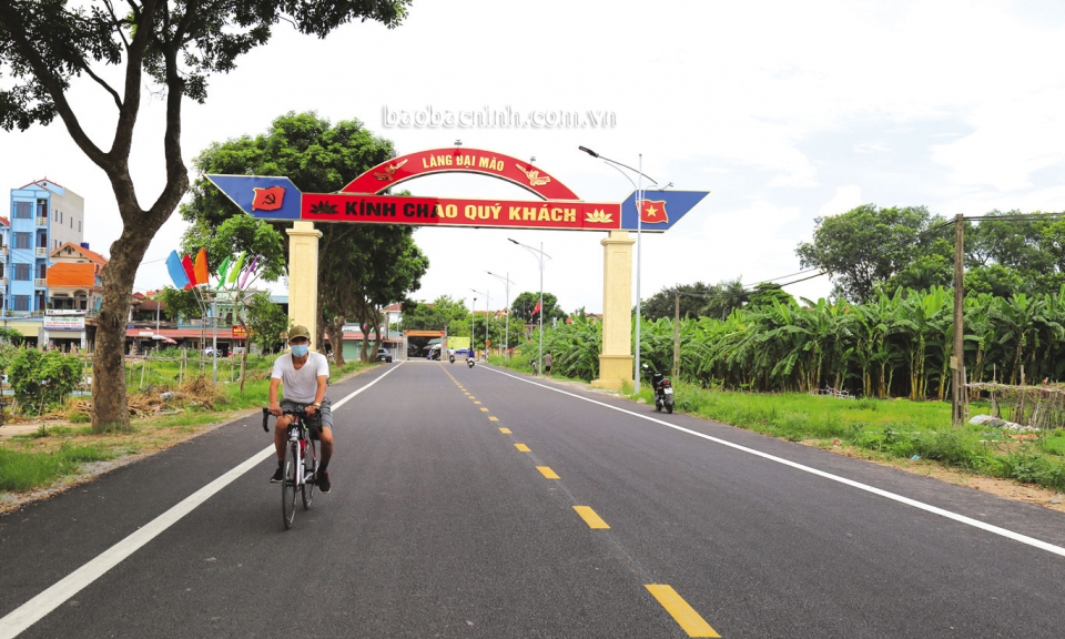 Làm việc ích nước, lợi dân
