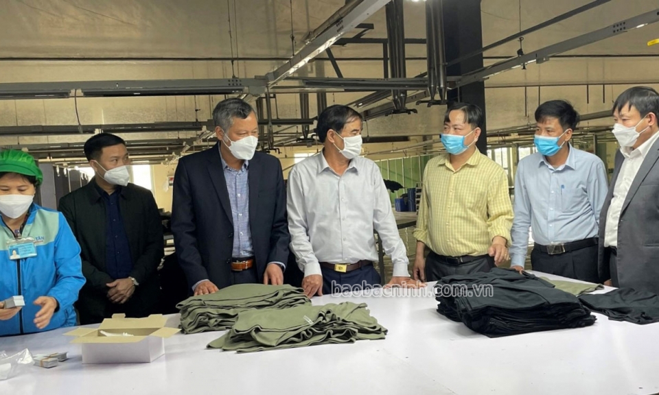 Giám sát hỗ trợ người lao động và người sử dụng lao động gặp khó khăn do ảnh hưởng dịch COVID-19