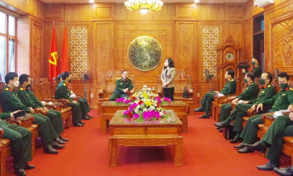 Đoàn giám sát của Ban Thường vụ Quân ủy Trung ương làm việc với Đảng ủy Quân sự tỉnh Bắc Ninh