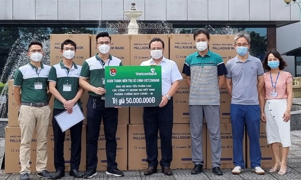 Đồng hành với khách hàng khôi phục và phát triển sản xuất kinh doanh