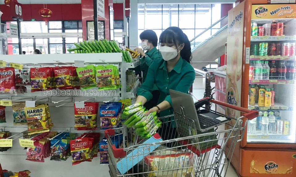Doanh thu từ ngành du lịch lữ hành tăng cao