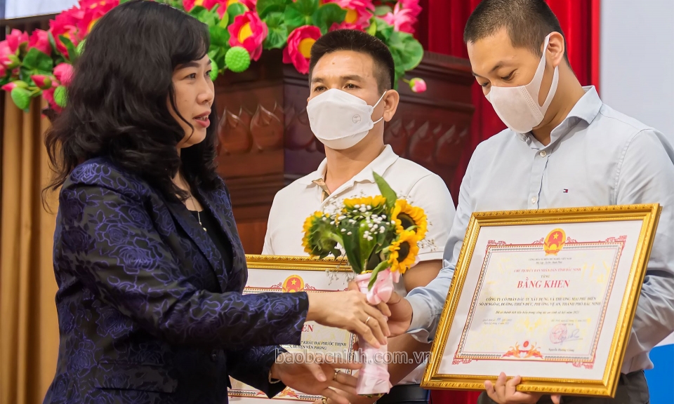 Ban hành chính sách kịp thời, phù hợp đổi mới, phát triển các doanh nghiệp, Hợp tác xã