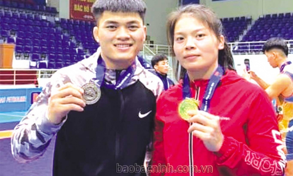 Hai chị em cùng chung đam mê