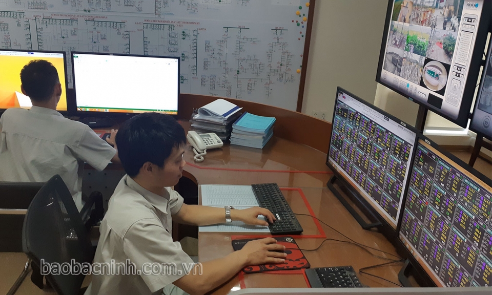 Nguy cơ thiếu hụt nguồn điện trong mùa hè