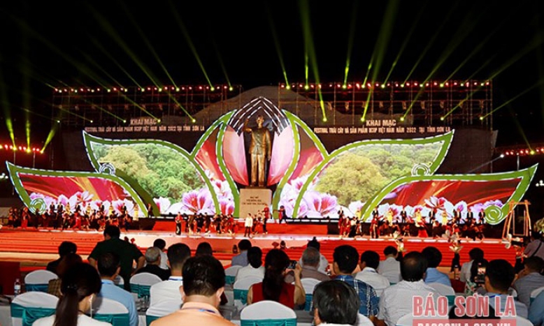 Khai mạc Festival trái cây và sản phẩm OCOP Việt Nam năm 2022