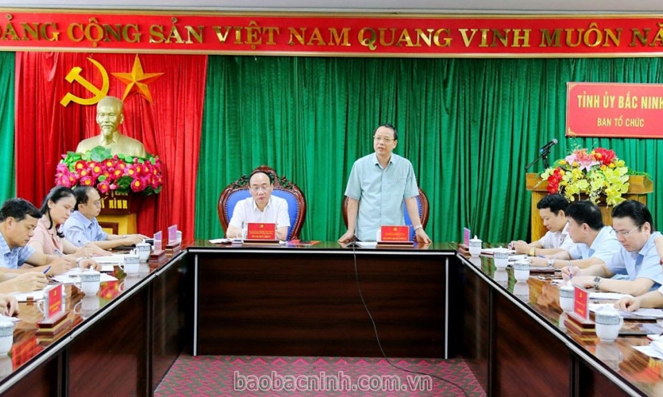 Quán triệt, triển khai Quy định số 65-QĐ/TW của Bộ Chính trị về luân chuyển cán bộ