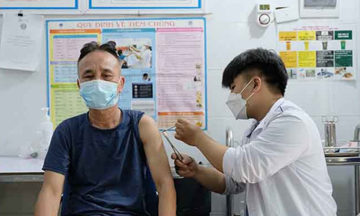 Bộ Y tế: Địa phương nào không nhận đủ vaccine COVID-19 tiêm cho các đối tượng, để xảy ra dịch, phải chịu trách nhiệm