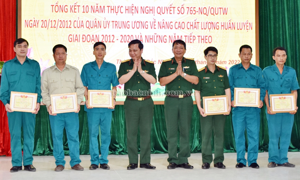 Thành phố Bắc Ninh tổng kết thực hiện Nghị quyết về nâng cao chất lượng huấn luyện