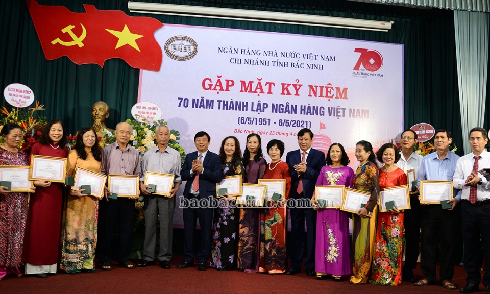 Khẳng định vai trò, vị thế trong công cuộc phát triển của quê hương