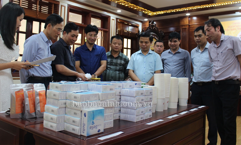 Bình chọn 18 sản phẩm công nghiệp nông thôn tiêu biểu