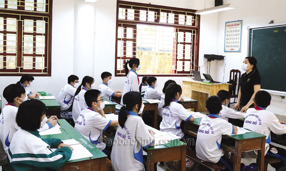 Chuyện cũ và mới ở ngôi trường  được phong tặng danh hiệu Anh hùng
