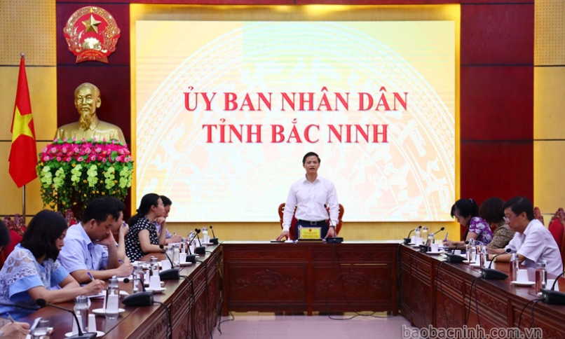 Phó Thủ tướng Chính phủ Vũ Đức Đam chủ trì hội nghị trực tuyến toàn quốc về công tác y tế và phòng, chống dịch bệnh
