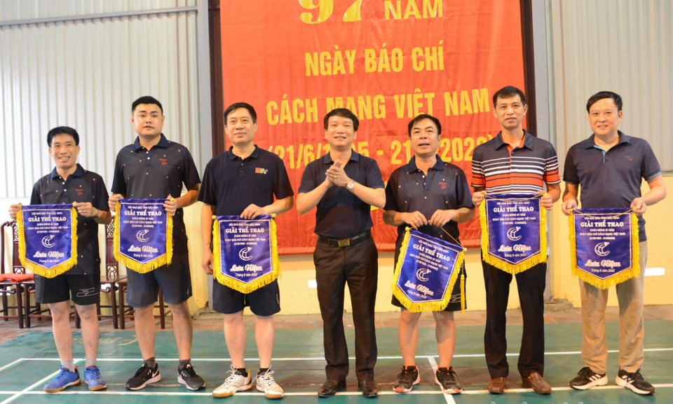Giải thể thao chào mừng 97 năm ngày Báo chí Cách mạng Việt Nam