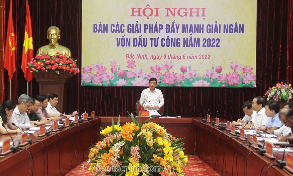 Bàn các giải pháp đẩy mạnh giải ngân vốn  đầu tư công