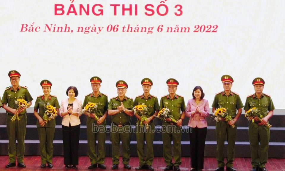 Hội thi Điều lệnh, bắn súng, võ thuật kỷ niệm 60 năm Ngày truyền thống lực lượng Cảnh sát nhân dân