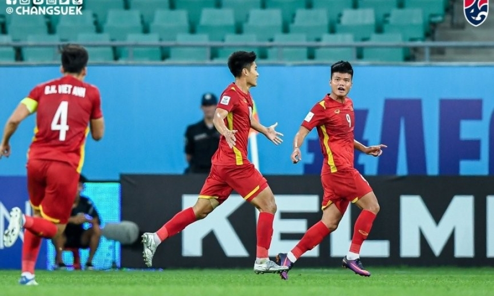 Mất điểm đáng tiếc, U23 Việt Nam vẫn 'gieo sầu' người Thái suốt 5 năm