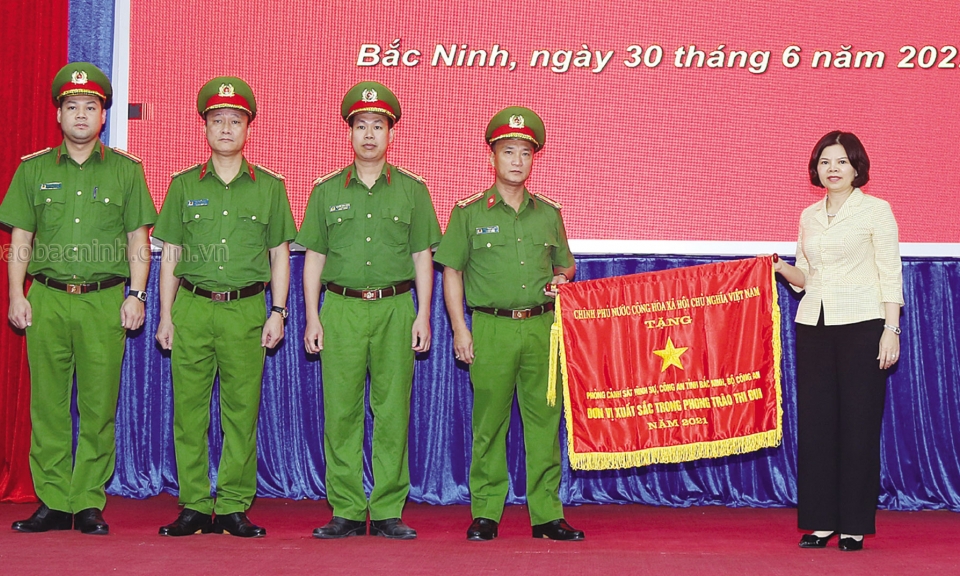 Triển khai đồng bộ các giải pháp,  giữ vững an ninh trật tự xã hội